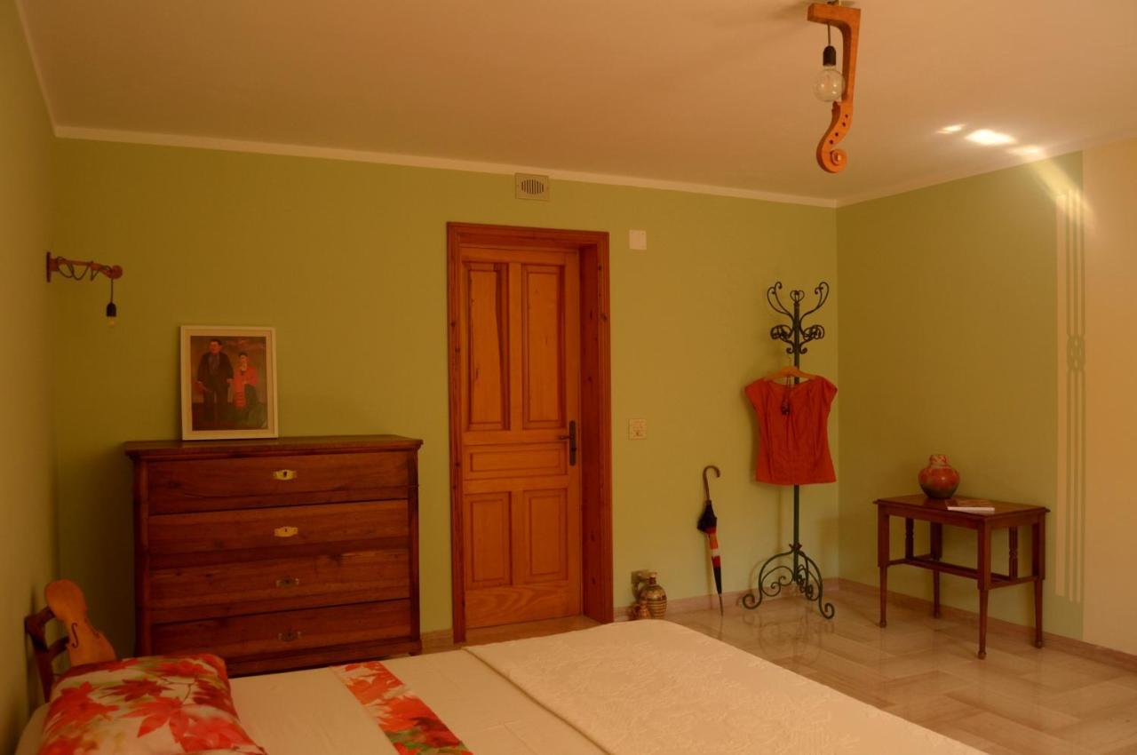 Par Tot Guest House Локоротондо Екстериор снимка